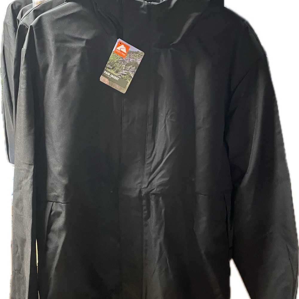 Ozark Trail Black Hooded Outdoor raincoat XL. Lightweight